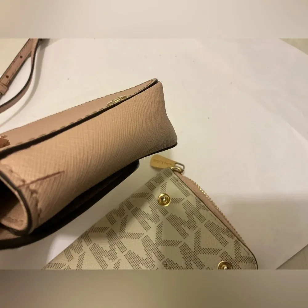 Michael Kors stylish crossbody